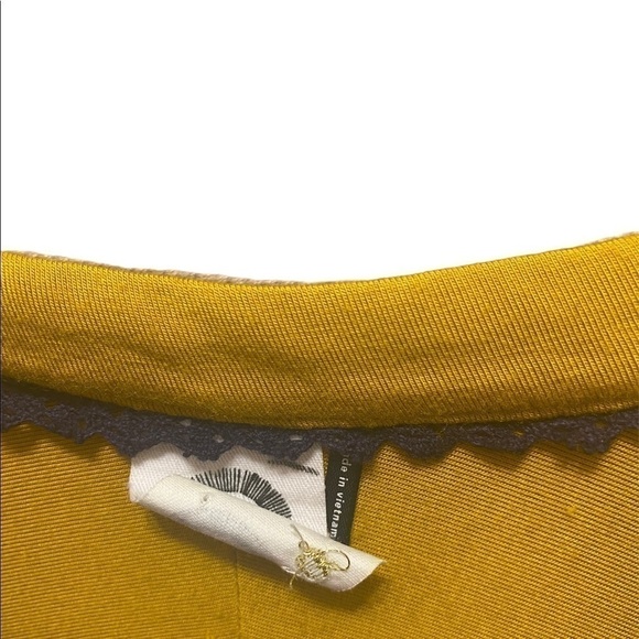 NWOT Akemi + Kin Long Sleeve Mustard Top - Picture 3 of 4